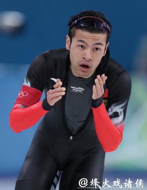 铜牌比金牌还燃!宁忠岩死磕美国“外星人”斯托尔兹,抢下中国速滑历史突破,这四年他等的就是这一刻! 铜牌比金牌还燃!宁忠岩死磕美国“外星人”斯托尔兹,抢下中国速滑历史突破,这四年他等的就是这一刻!