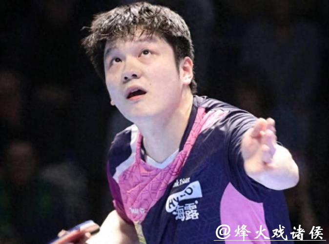 樊振东新年首败! 欧冠联赛输2场仍晋级，不敌中国新星、法国老将