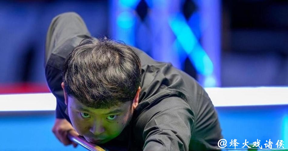 武汉公开赛：斯佳辉两杆破百 5-2胜马奎尔晋级8强