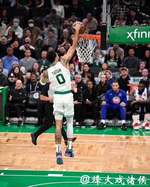 塔图姆轰43+16+10绿军复仇公牛 爵士轻取篮网